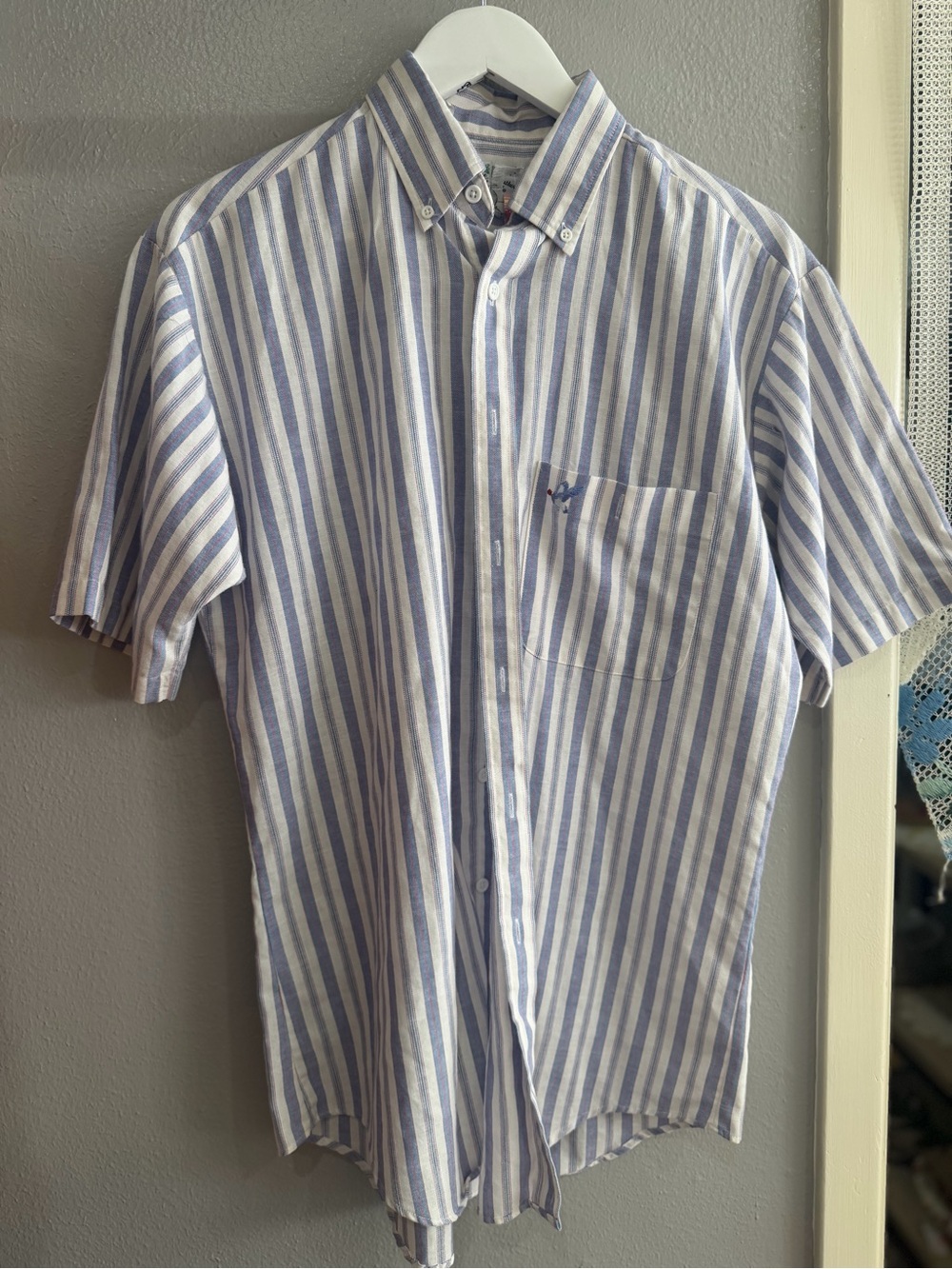 Striped Short Sleeve Button-Down Shirt - Blue/White